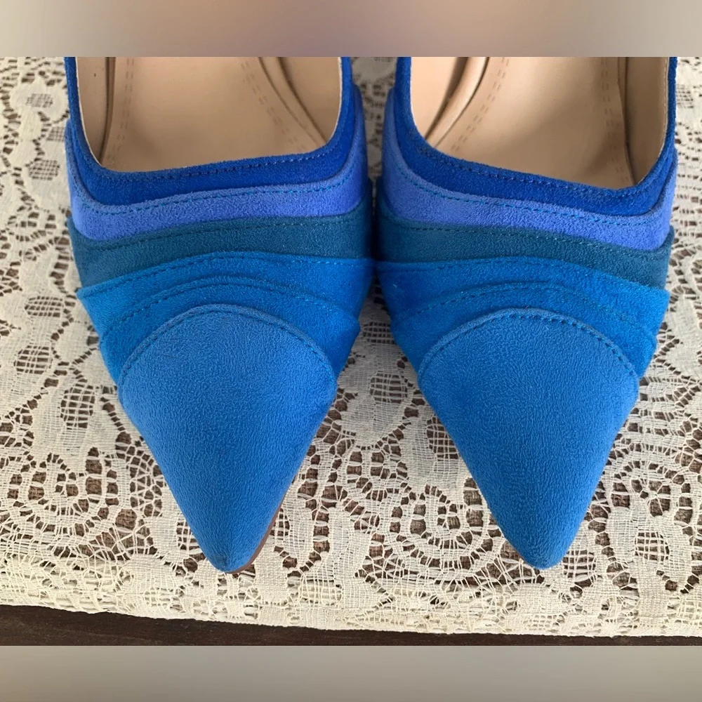 NWOB FOWT BLUE GRADIENT WAVE PATTERN POINTED TOE BLUE/TEAL/PURPLE PUMPS SIZE 9.5 - Picture 10 of 16